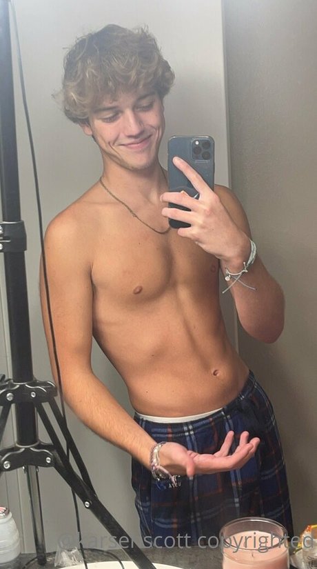 karsen scott erotic actress gallery