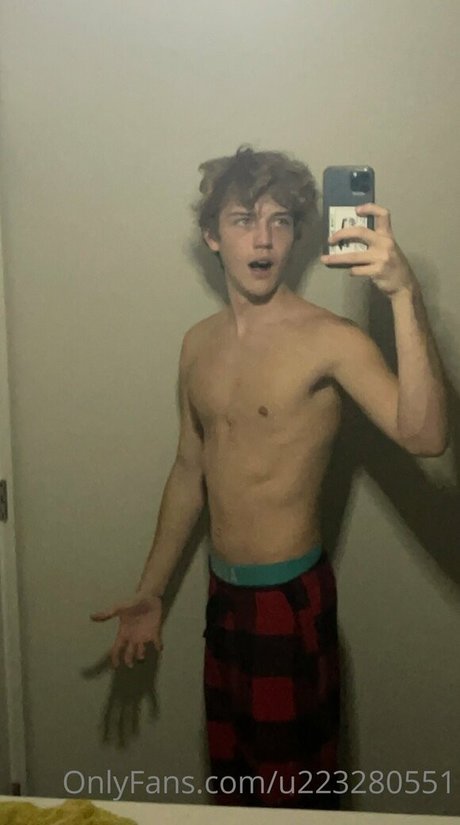 karsen scott nudes actress photo