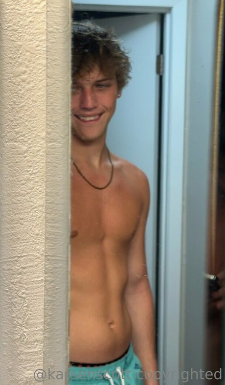 karsen scott model hd images