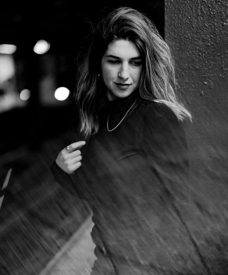 Hillai G high quality star image