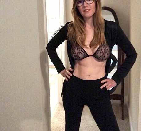 Laurie Kim nice model images