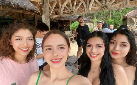 Escosis Sisters naked pornstar pics