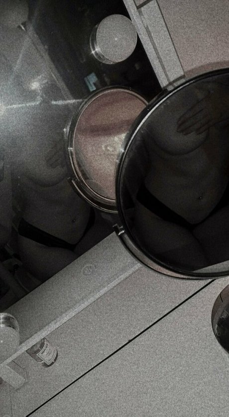 alishapatriciaaa star art pic