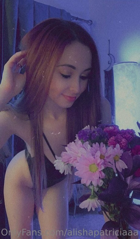 alishapatriciaaa sex model image