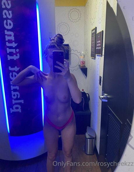 rosycheekzz naked star gallery