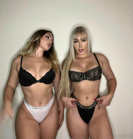 rwoodsss porn star images