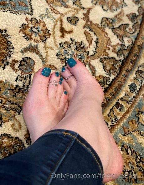 clovers photos free actress images