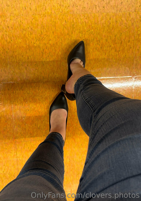 clovers photos nudes pornstar gallery