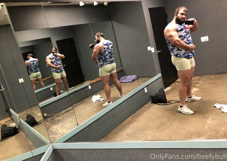 beefybull star xxx photos