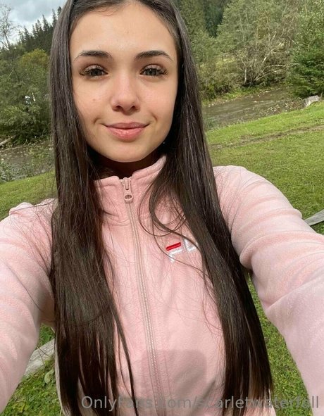 scarletwaterfall xxx pornstar pics