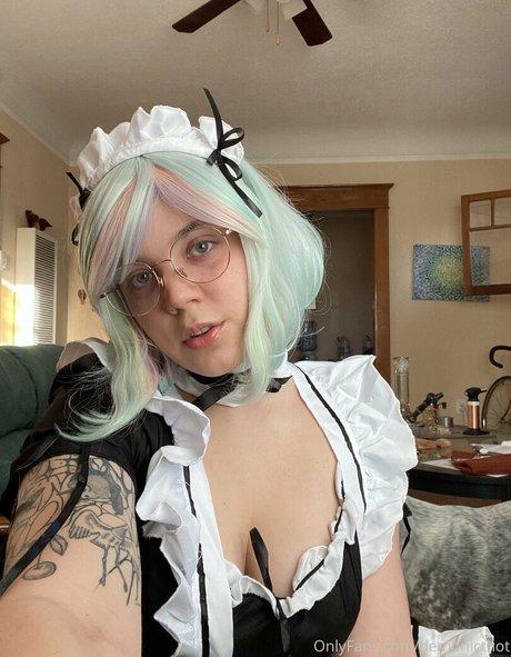 demonicthot pornographic star pictures