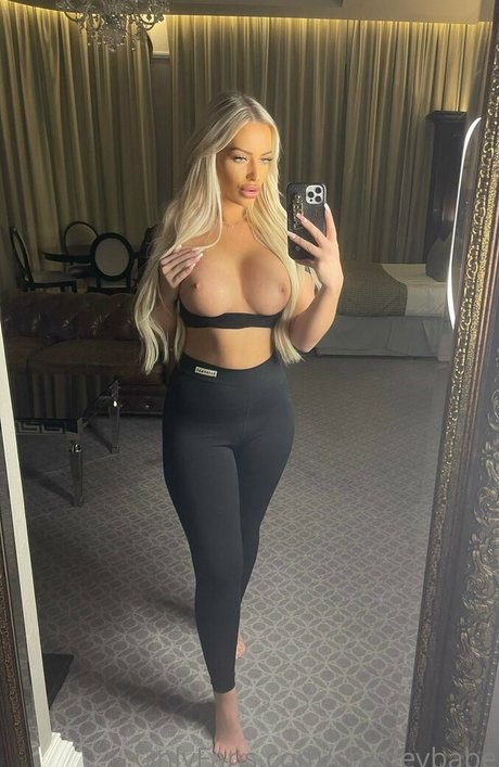 charleybabe hot actress img