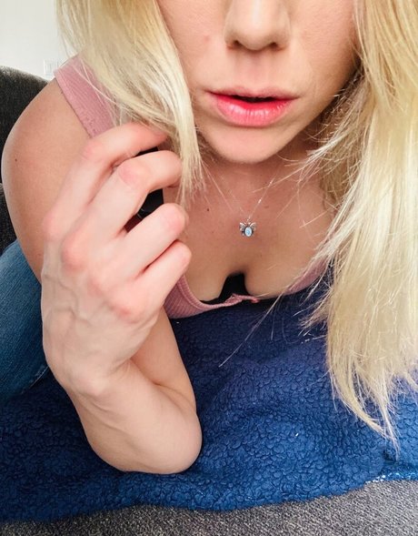 Katrina Cooper pornstar sex picture