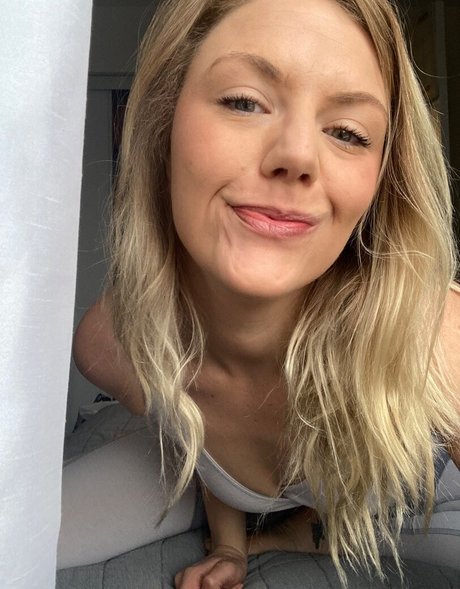 Katrina Cooper pornstar art photo