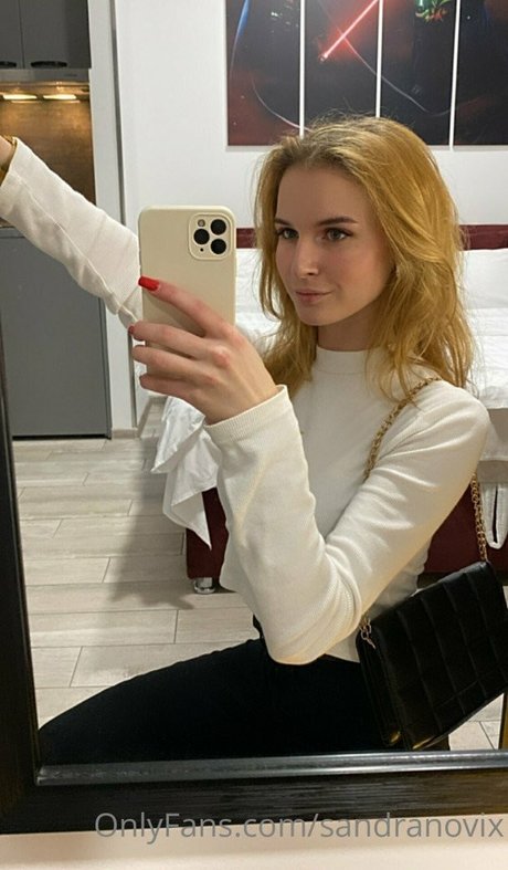 iamsandranovix sexy actress picture