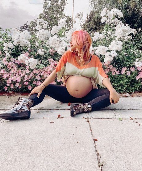 Mr Kate pornstar adult photo