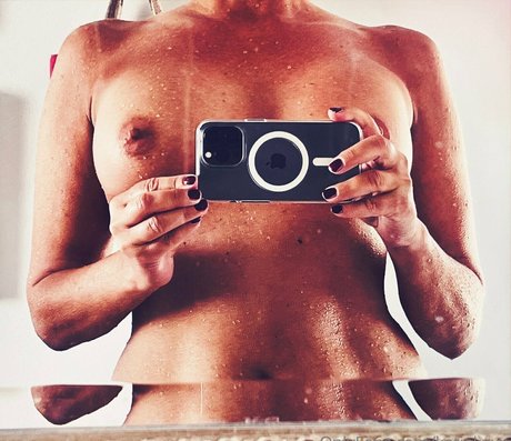 Katja Kean high quality actress gallery