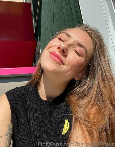 banana69split star top photos