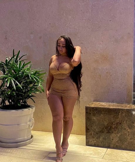 Lexxiibaebie pretty pornstar images