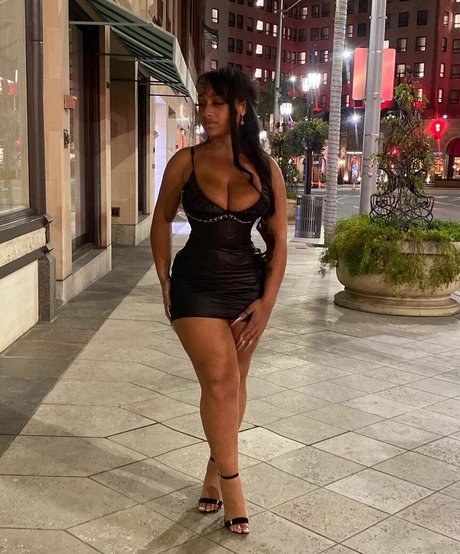 Lexxiibaebie nice pornstar picture