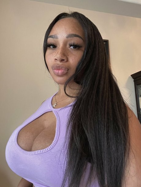 Lexxiibaebie pornstar perfect pics