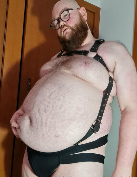 thickshake naked model picture