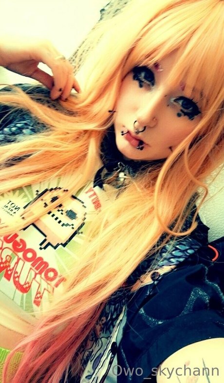 owo skychann model erotic img