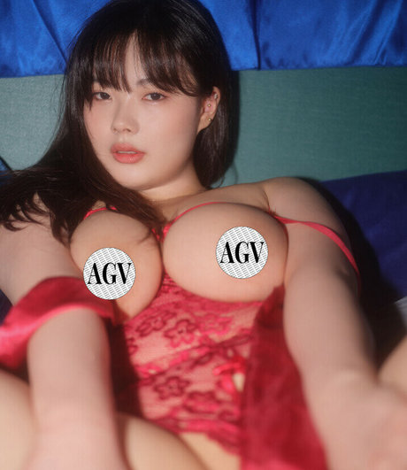 ArtGravia pretty model photo