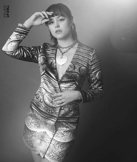 Hayley Orrantia naked pornstar pic