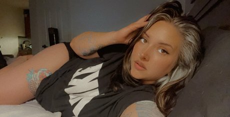 freelancemlf model sexy images