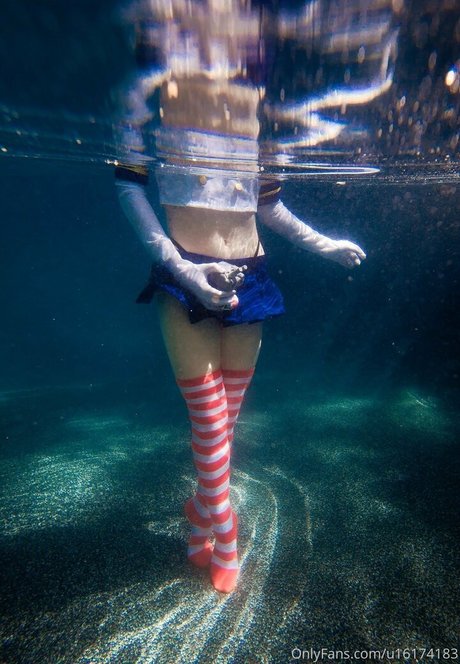 renbunni hd pornstar img