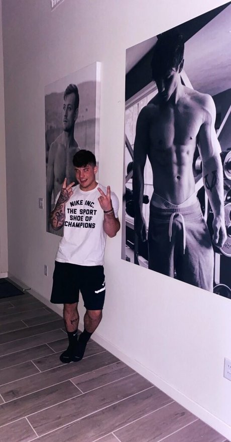 deek aesthetic exclusive pornstar gallery