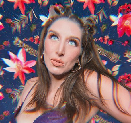 this cake Profile pic