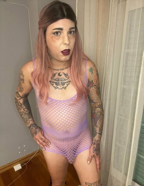 emmaink13 Profile pic