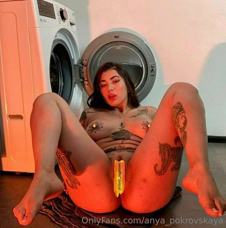 boobs amy model high quality picture