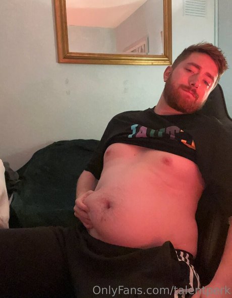 talentperk naked actress pics