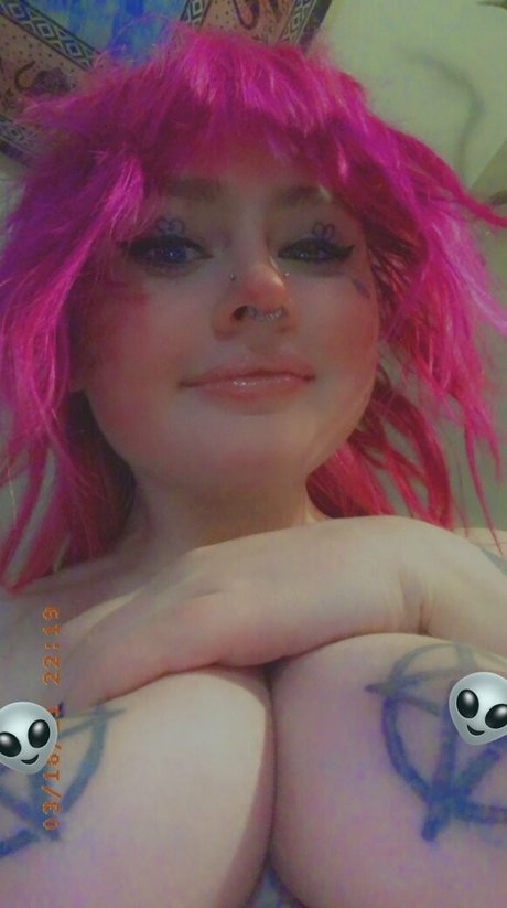 lewdhyena nudes model pictures