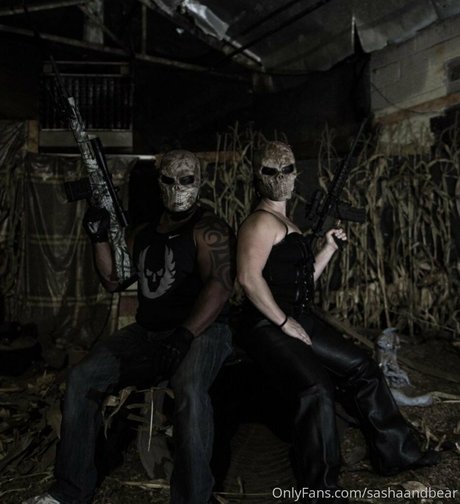 sashaandbear nudes pornstar image