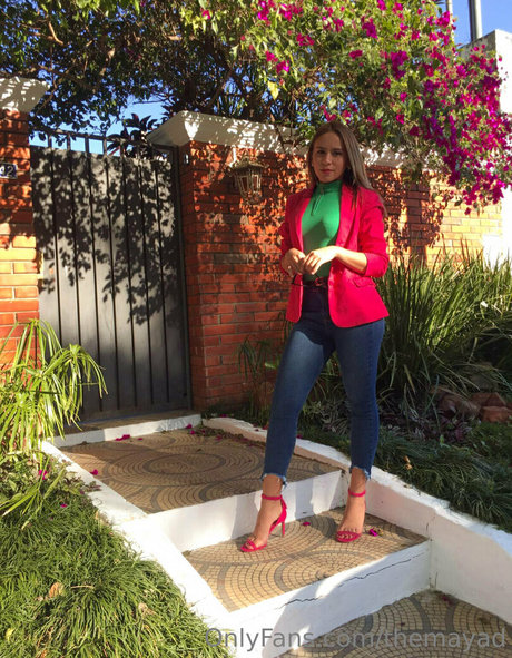 themayad erotic model photos