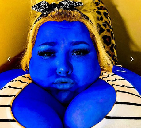 barbie blimp pretty model image