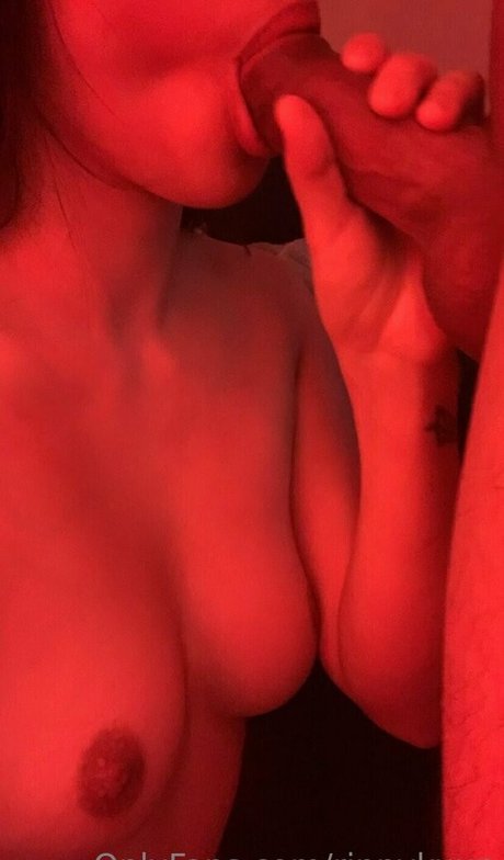 rinnykuun pornstar free pic