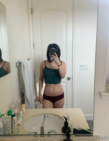 rinnykuun erotic model images