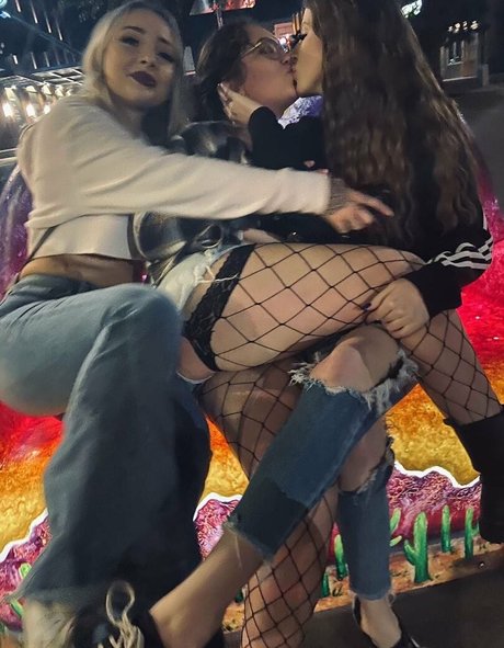 tinabeeeean model perfect picture