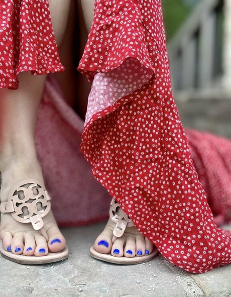 cassidyheatfree model exclusive pic