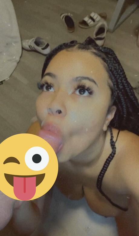 spoiledlayla model sex pics