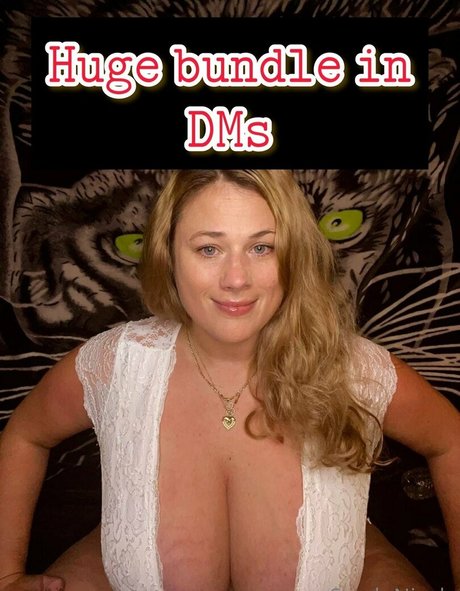 luvmeonlydoll art star img