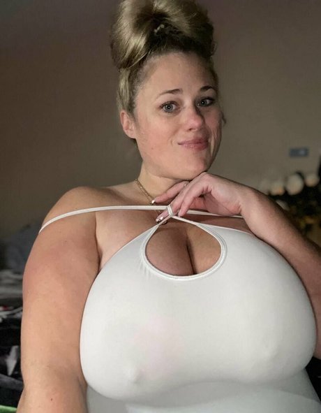 luvmeonlydoll top star image