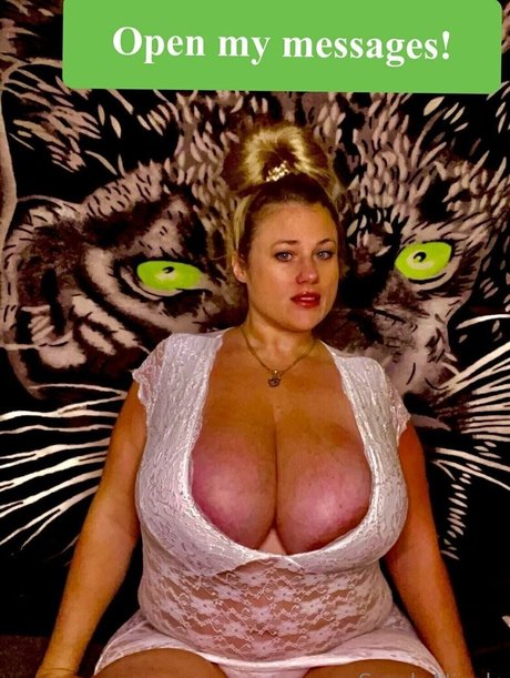 luvmeonlydoll nudes star photos