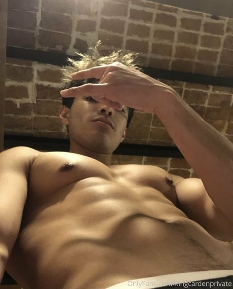 prettyboyaedan nude pornstar pics