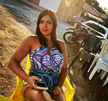 Evelim Alves model erotic photos